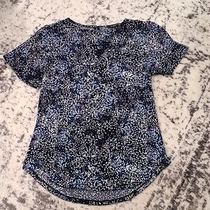 41 Hawthorne flutter sleeve top